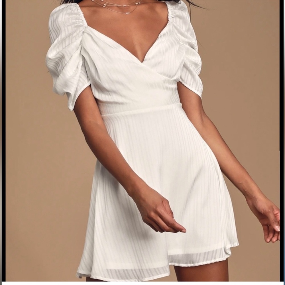 Lulus white satin striped dance after dark mini dress size small NWT